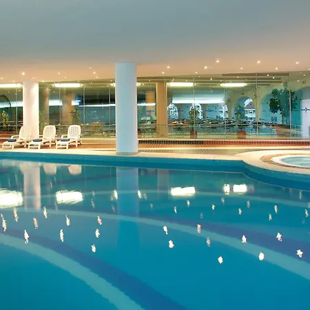 Spectacular 2 Bedroom In The Center Apartamento Albufeira