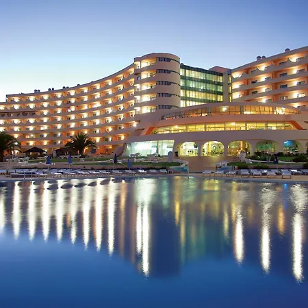 Spectacular 2 Bedroom In The Center